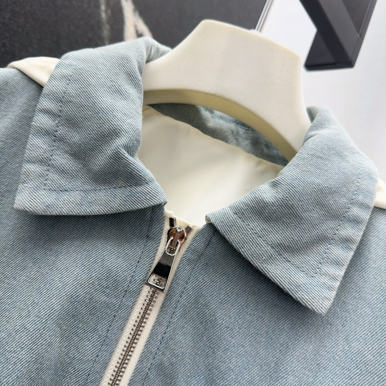 “Red-Danning Blue-Cleaning Cowboy Jacket with Removable Hat and Insulation Kit” - 图片 3