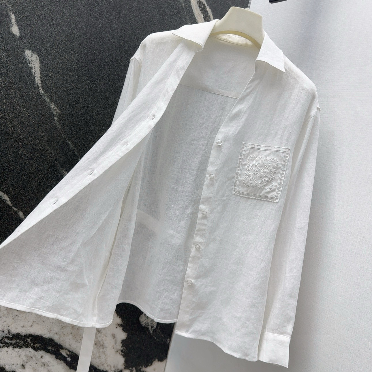 “LoE 25SS Linen Shirt: Versatile, Stylish, and Comfortable for Everyday Wear” - 图片 7