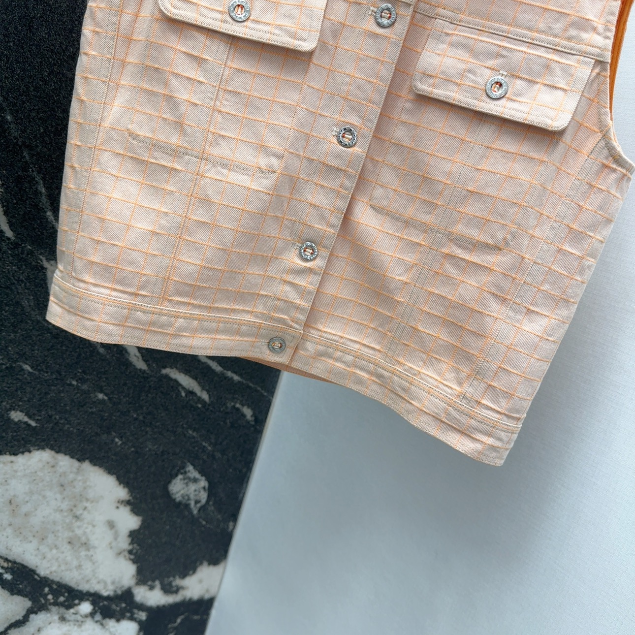“Classic Double-Skin Pants and Jackets: Stylish and Durable Autumn Wear for a Comfortable Morning Outfit” - 图片 6