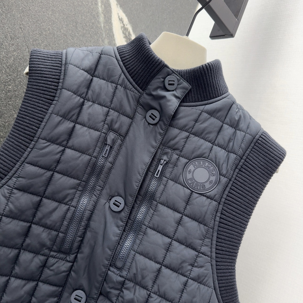 “Women’s Suit Set: P960 Original Tweeted Her 25SS Dress and Autumn Coat Review” - 图片 3