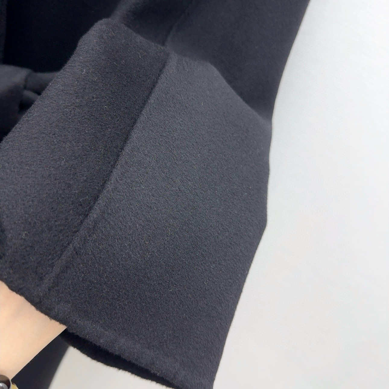 “Stylish Fall and Winter Fashion: P1968 One-Size Dress and LP 60SS Long Coat” - 图片 6