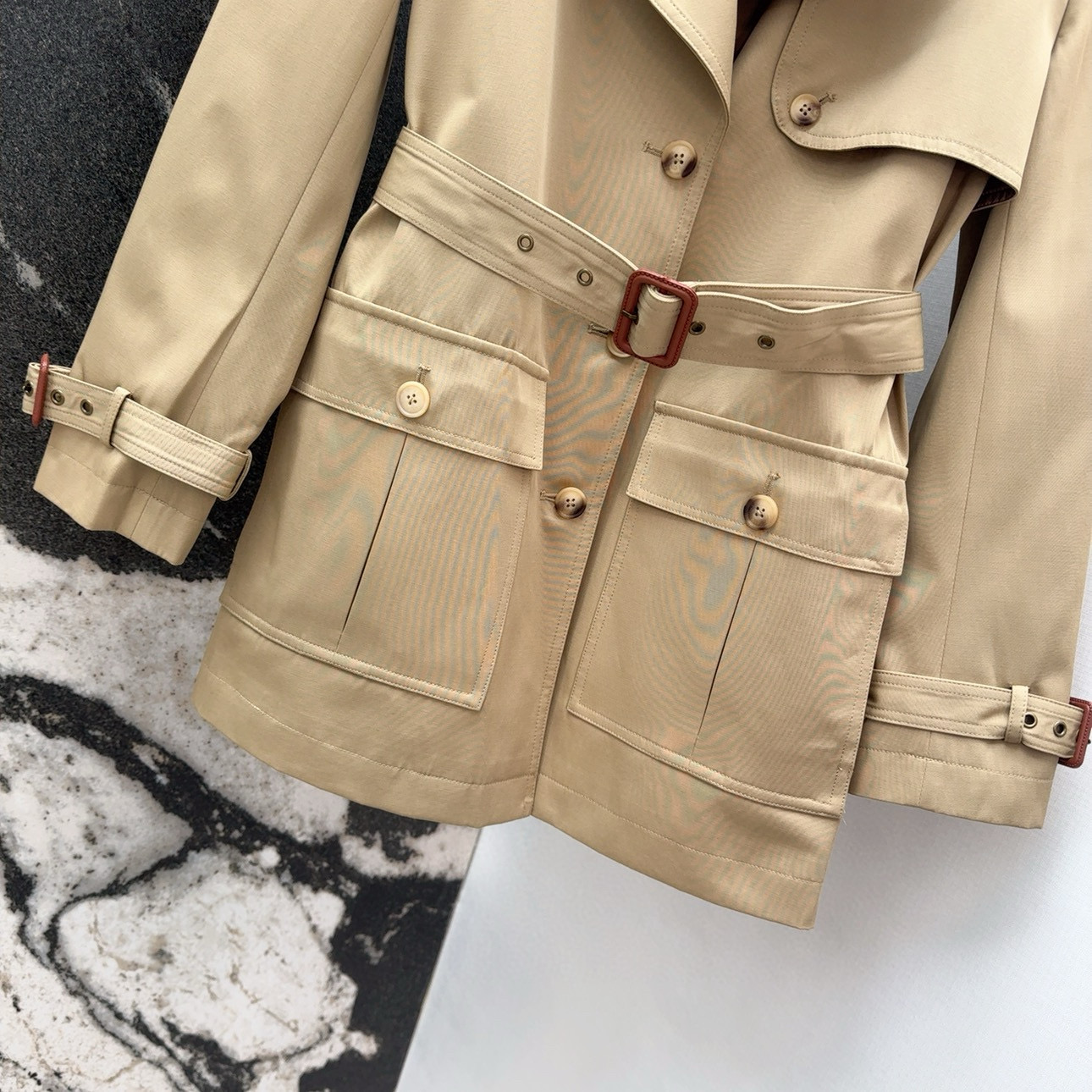 “Ch-E 25SS Scavenger Dress: Paris Main Street Series with High-Intensity Wind Clothing” - 图片 5