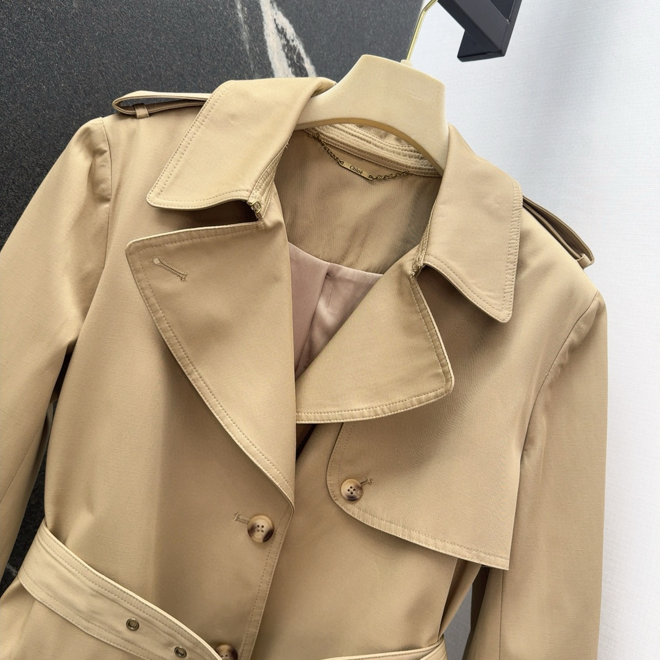 “Ch-E 25SS Scavenger Dress: Paris Main Street Series with High-Intensity Wind Clothing” - 图片 4
