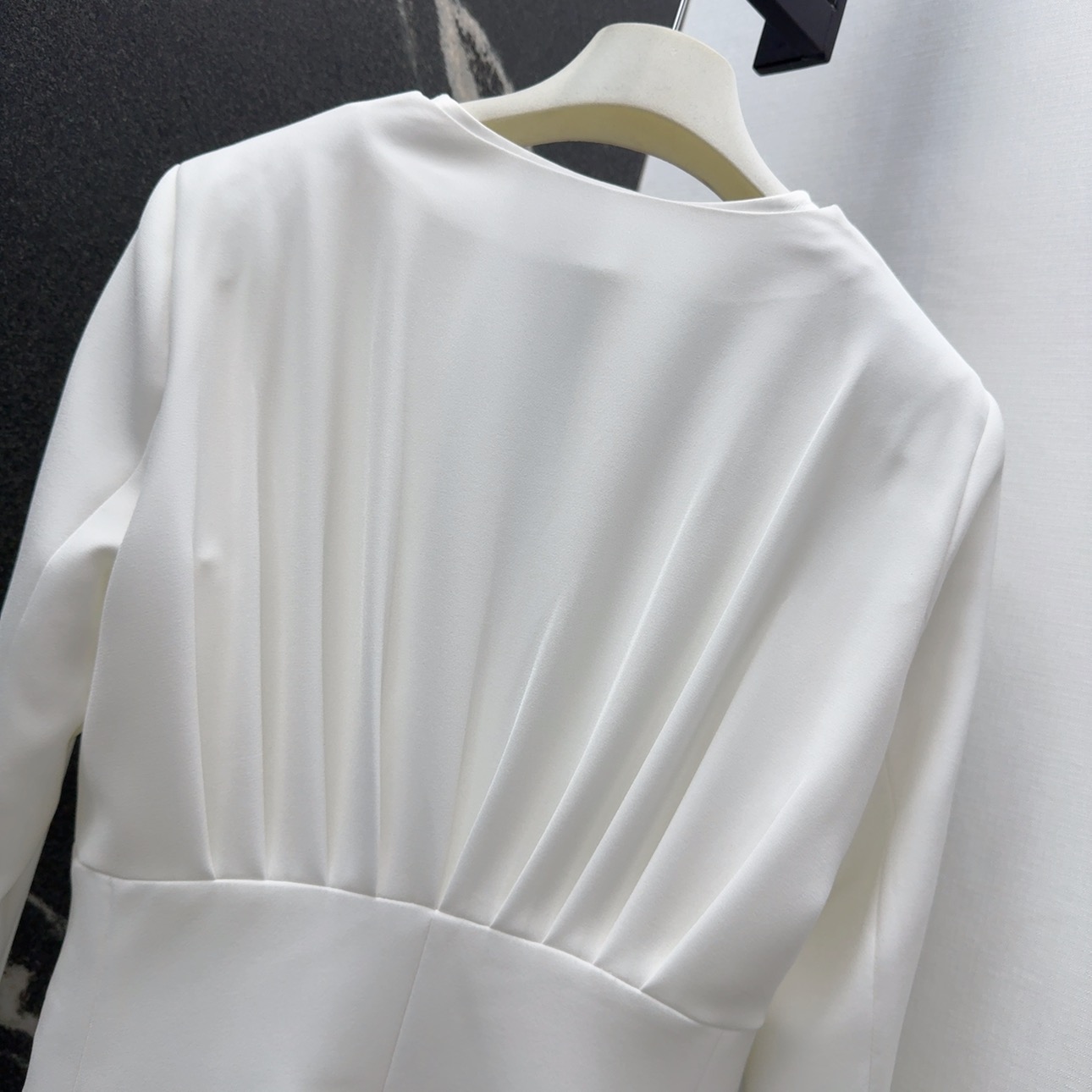 “New Scooter V: Stylish and Comfortable Design for Females – Scrambling and French Elegance” - 图片 9