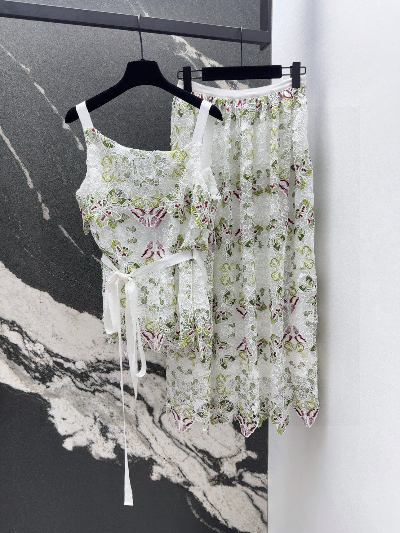 CD 25SS “Spring and Summer New Heavy Butter’s Lacey” Shirt with Butterflies and Laces - 图片 3
