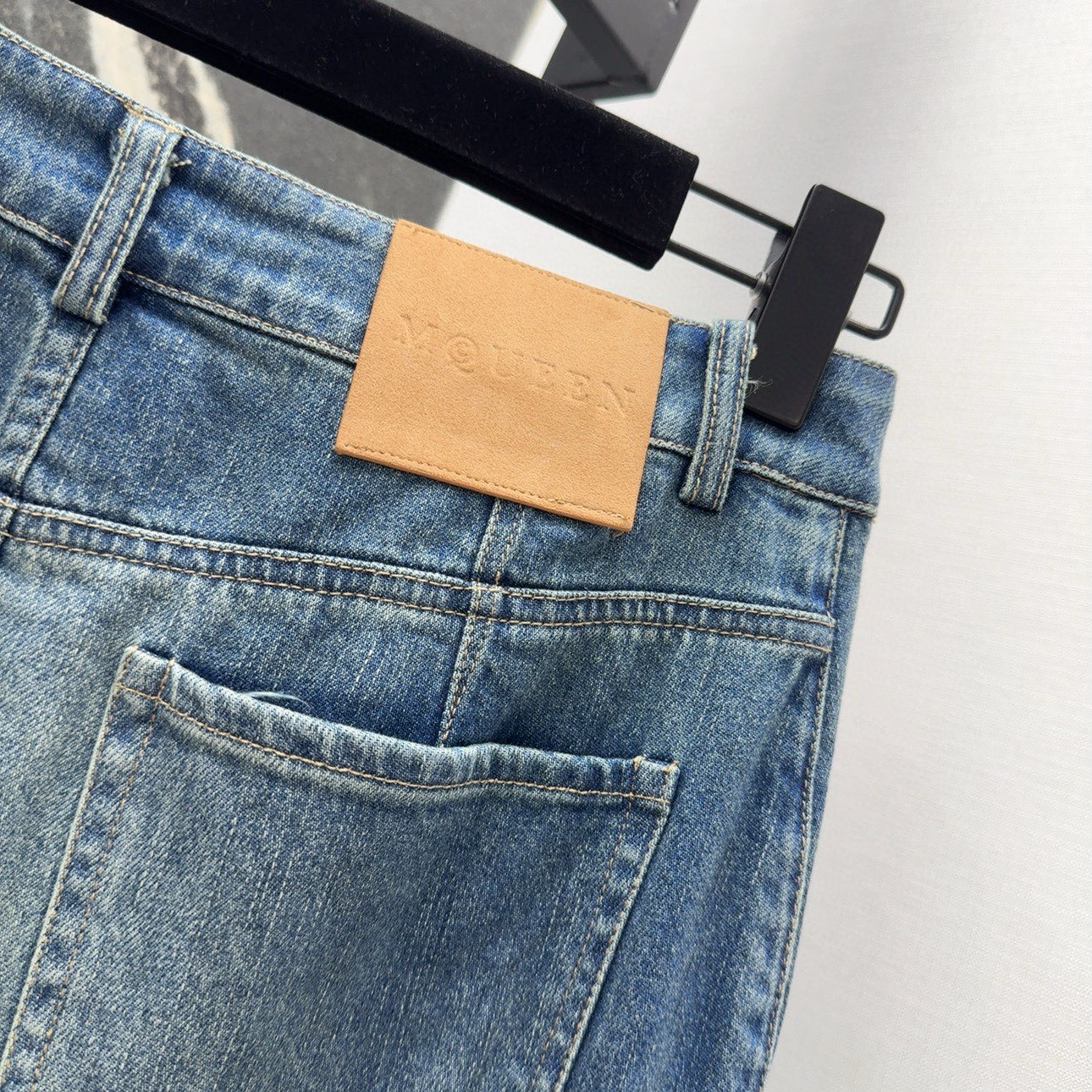 Title: Retro Cowfish Half-Dress with Unique Details – P648 Scavenging Dress Summary: High-butt-ass hips dress with blue-stone-washed cowboy face, stylish and self-t - 图片 9