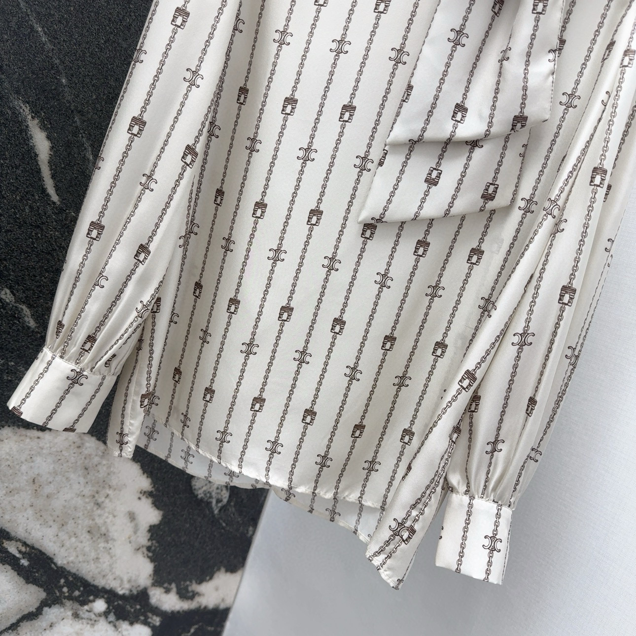 Title: Original Spectrum Women’s Clothes – Silk Collection Summary: Elegant, romantic, and glamorous silk clothes in various styles and sizes. - 图片 6