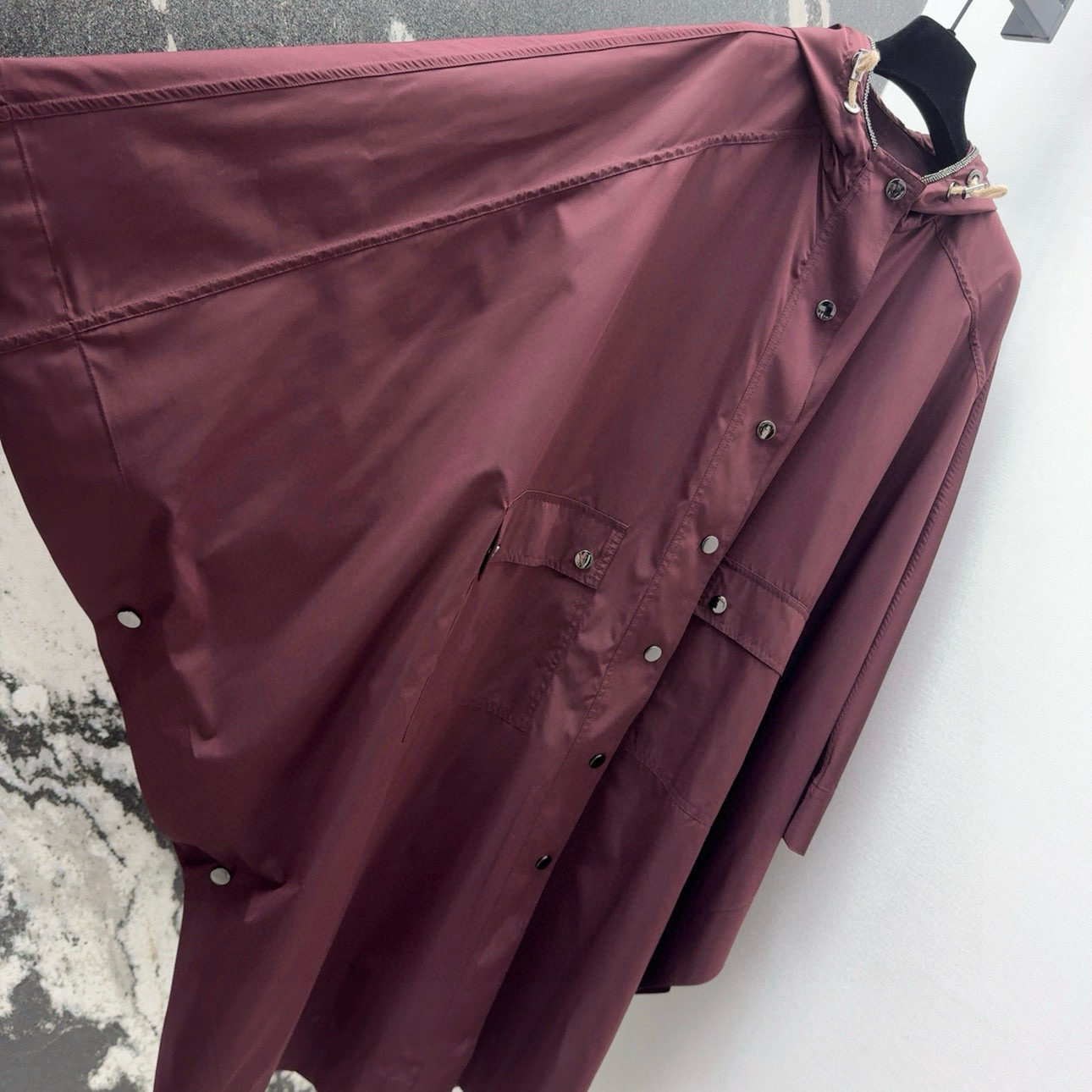 “Autumn Fresh Squawk Dress Collection: Inclusive Styles with Custom Waterproof Technology” - 图片 6