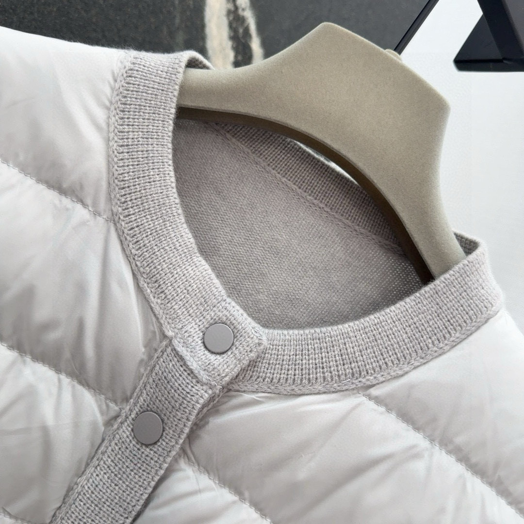 “Women’s P1104 Suit with Dust-Proof Bag: Fall/Winter Wool Clutter, Feather, Velvet Flag, Self-Heating Warmer – Review” - 图片 3