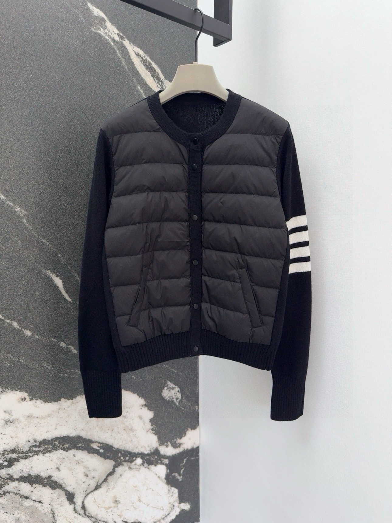 “Women’s Fall and Winter Wool Suit with Self-Heating Function and Elegant Design – P1104 TB 24SS” - 图片 1