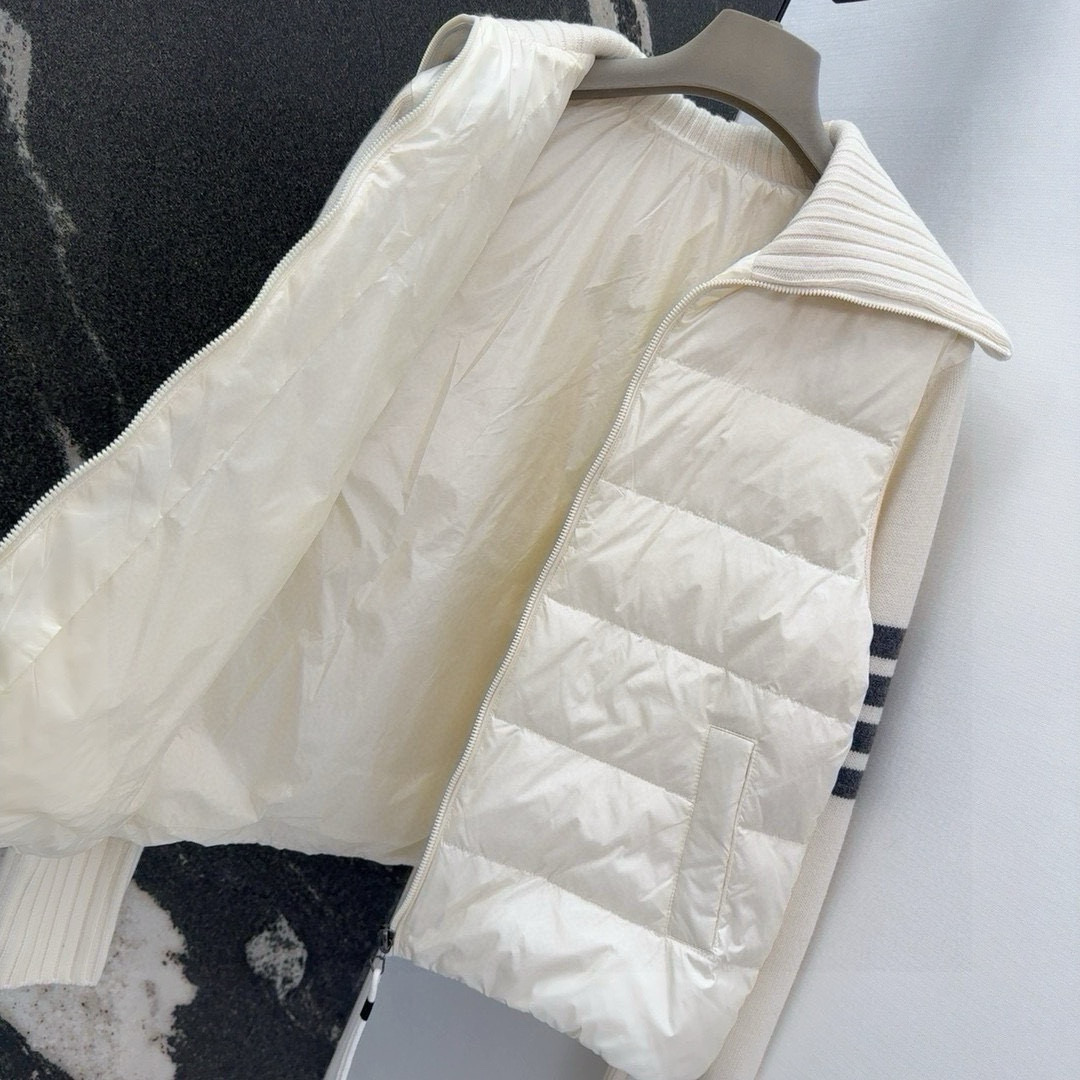 Luxurious and Functional P1176 Wool Puddle Outfit with Self-Heating and Elegant Design – National Flag Collection - 图片 8