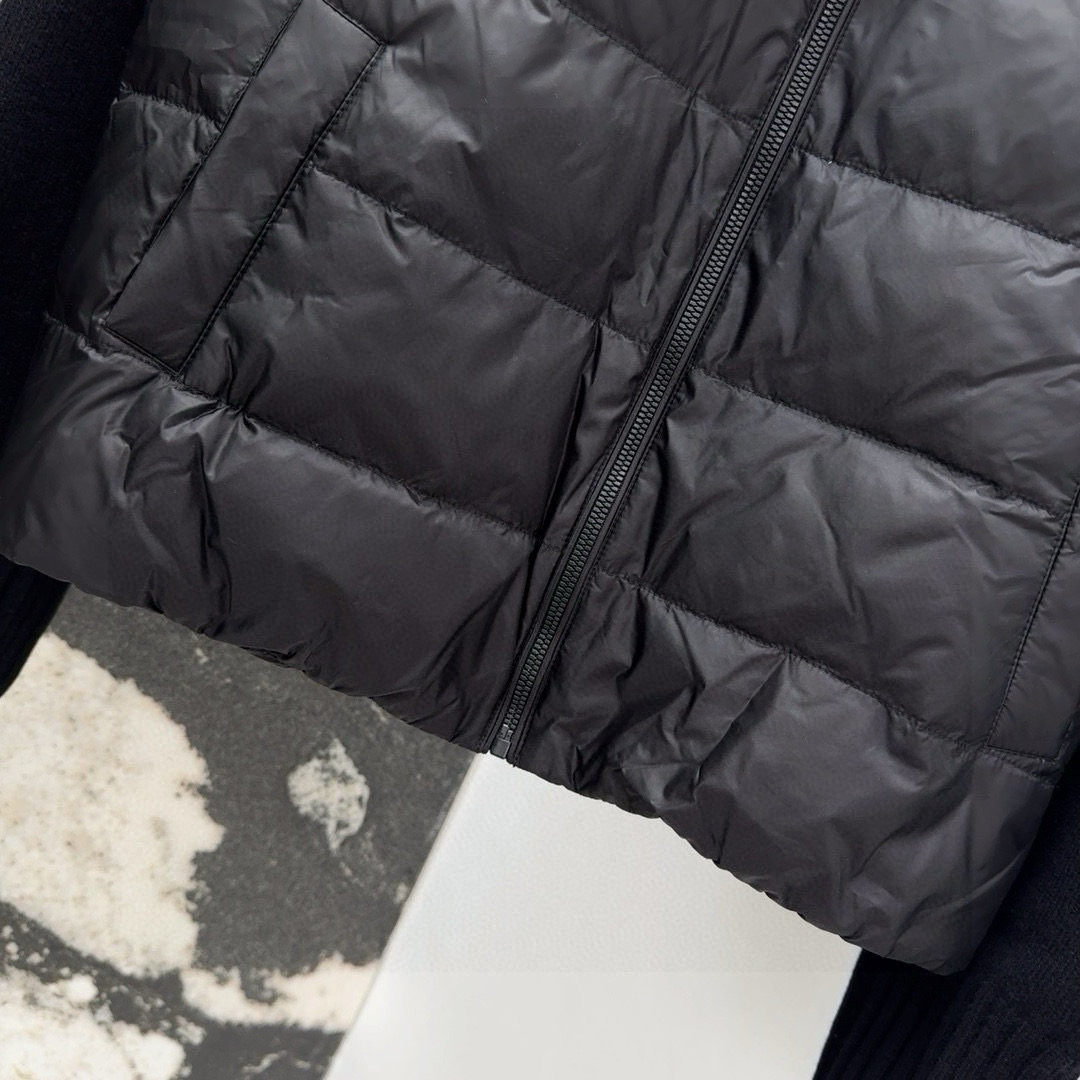 Luxurious One-Size-Fits-All Outfit with Self-Heating and Elegant Design - 图片 7