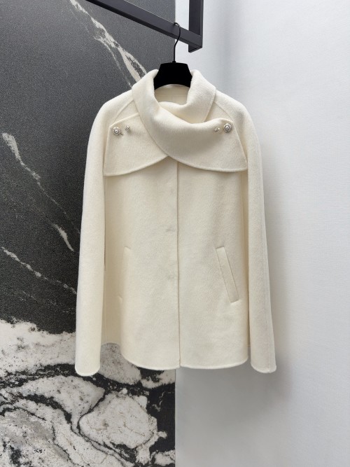 Elegant Wool Cape Coat with Pearl Buttons, Chic Winter Fashion 1 Elegant Wool Cape Coat with Pearl Buttons, Chic Winter Fashion