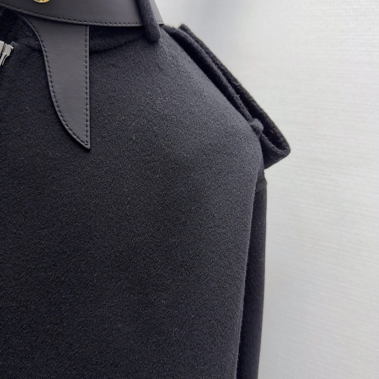 Elegant Wool Blend Cape Coat with Leather Trim - Sophisticated Outerwear 5 i1759905162419 4514 0 5