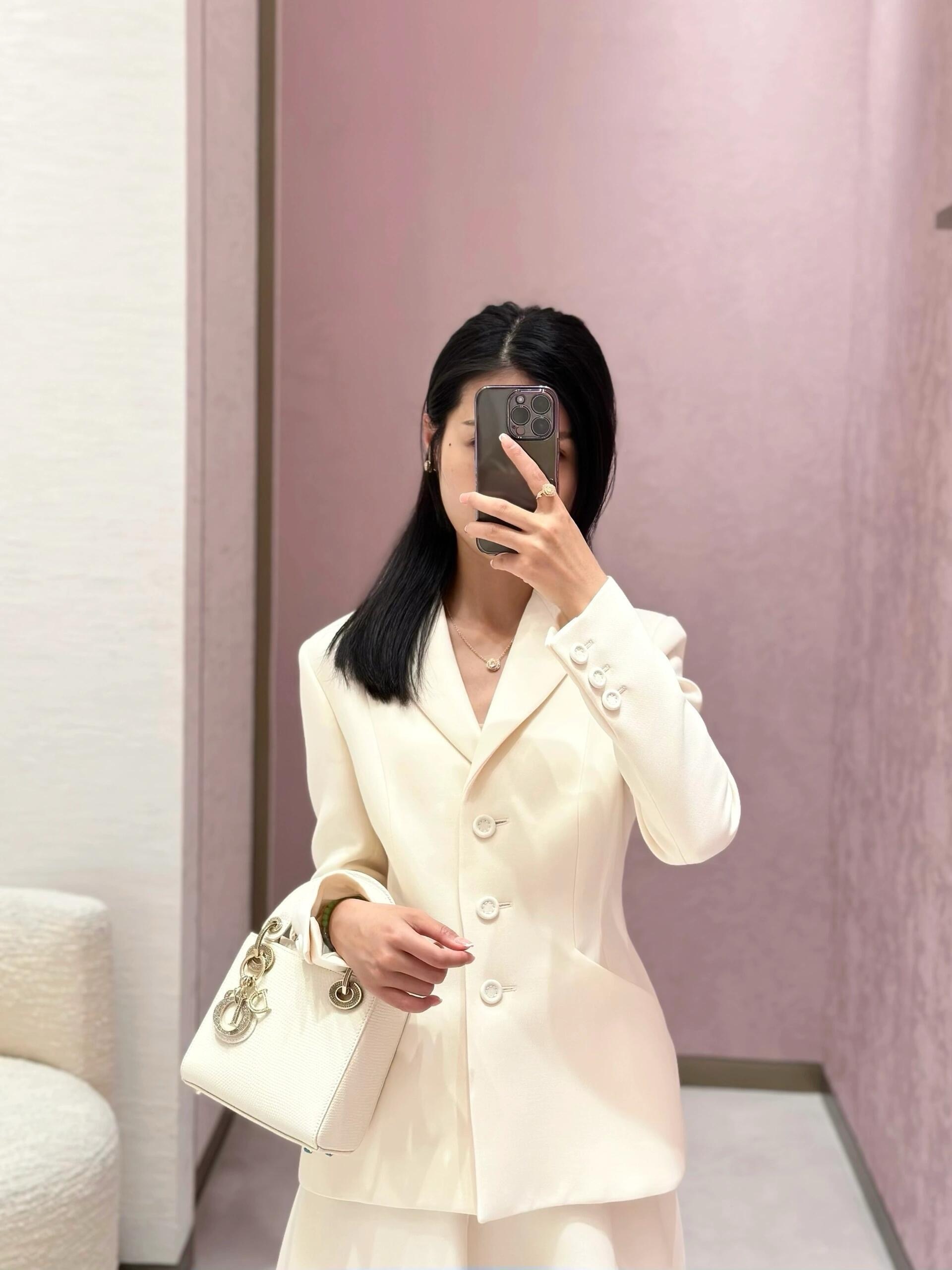 NO:606501,Upper body picture,,alexander wang19860909上身图,,alexander wang,Women's clothing