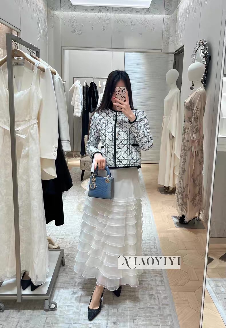 NO:687337,Upper body picture,,19860909上身图,,,Women's clothing