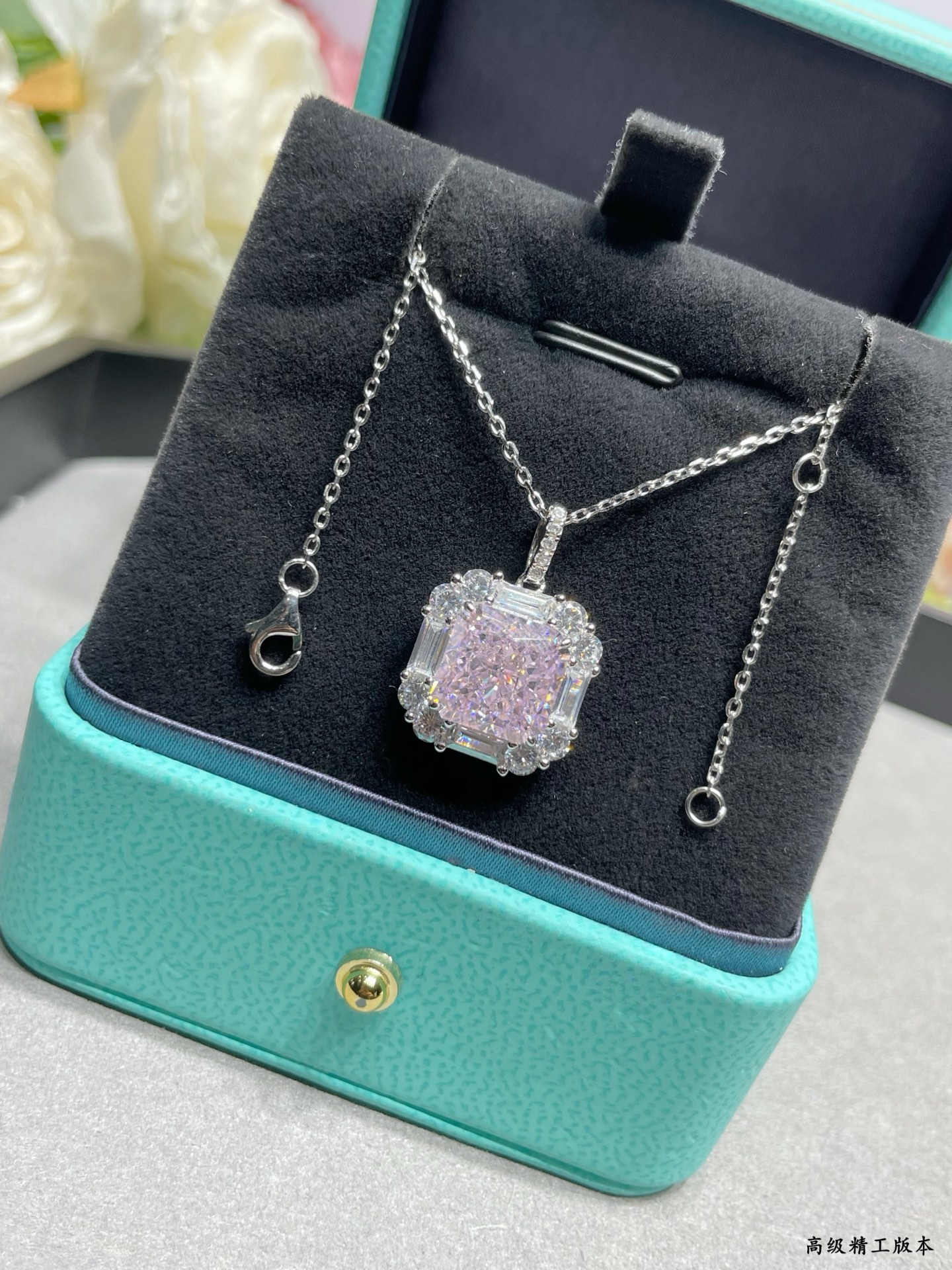 Chanel Haute Joaillerie Fine Jewelry Earrings Necklace Ring Ref.684D087D 3
