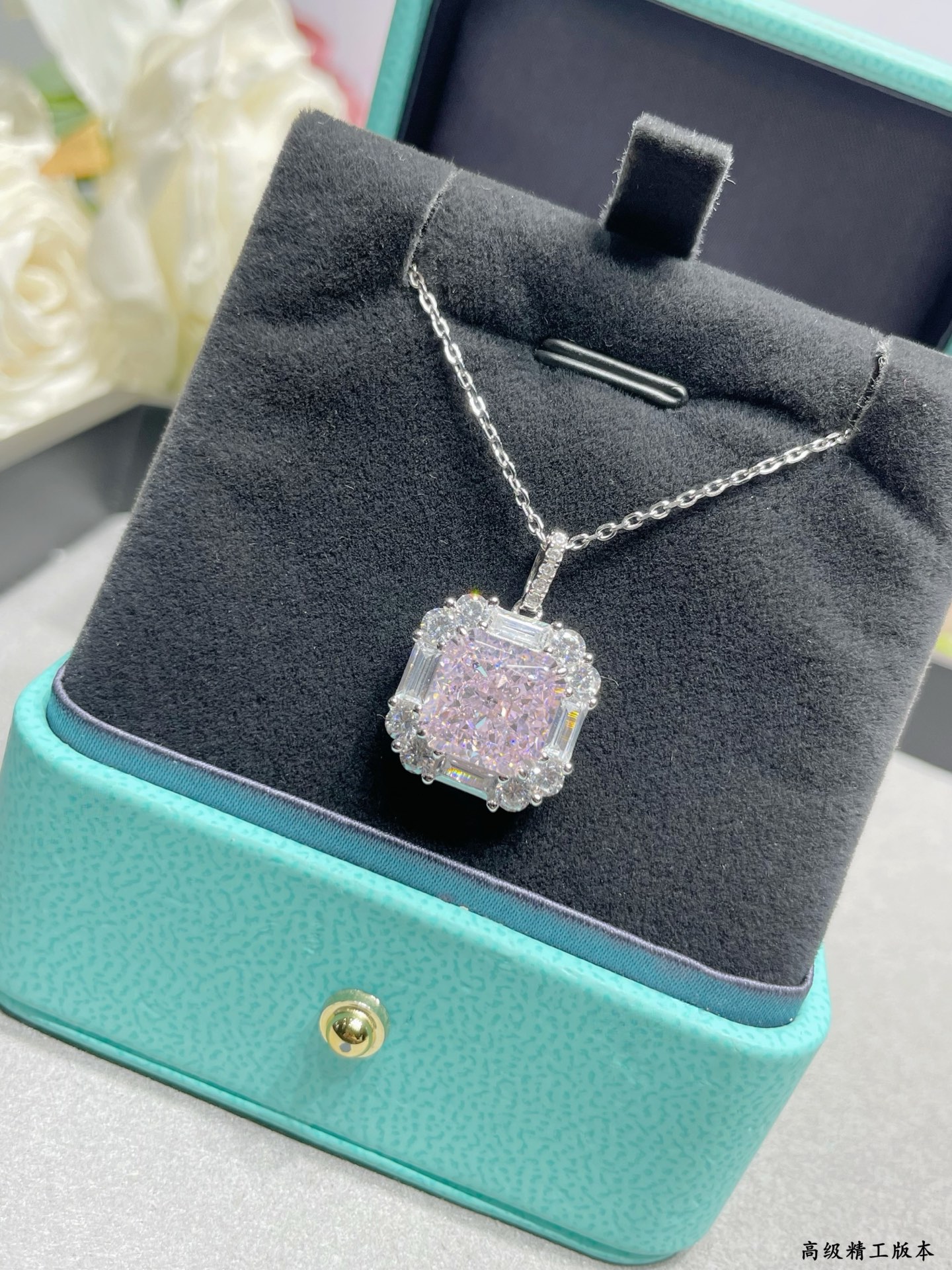 Chanel Haute Joaillerie Fine Jewelry Earrings Necklace Ring Ref.684D087D 2