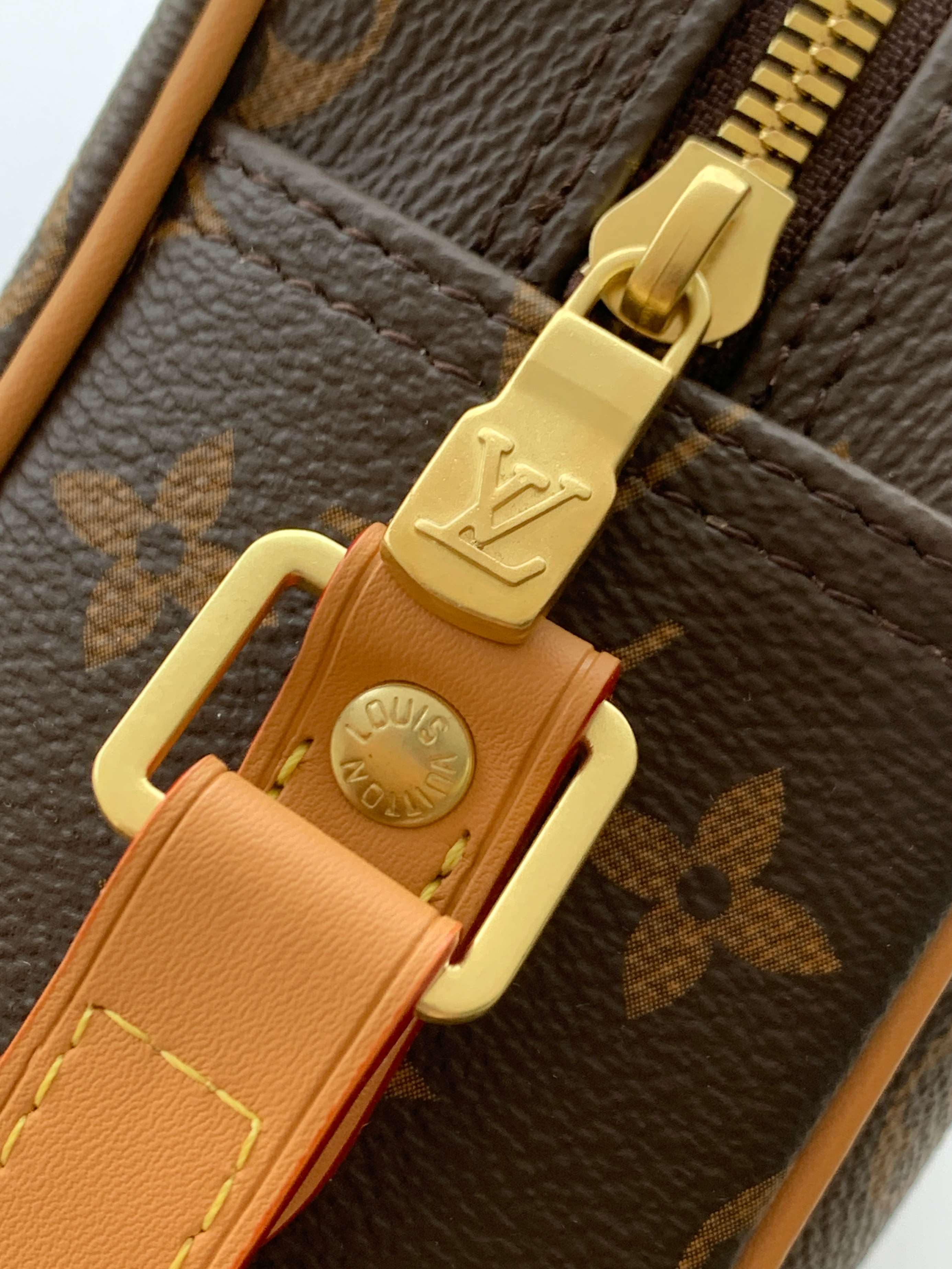 【海原外‬单 独实家‬拍】M51274大号 Vintage中古相机包，斜挎包，男女通用，经典的Monog