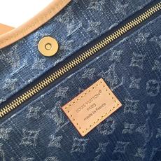 PM28287蓝色 M27623绿色 本款 Carryall Cargo 小号手袋出自 Denim Re PM28287蓝色 M27623绿色 本款 Carryall Cargo 小号手袋出自 Denim Re