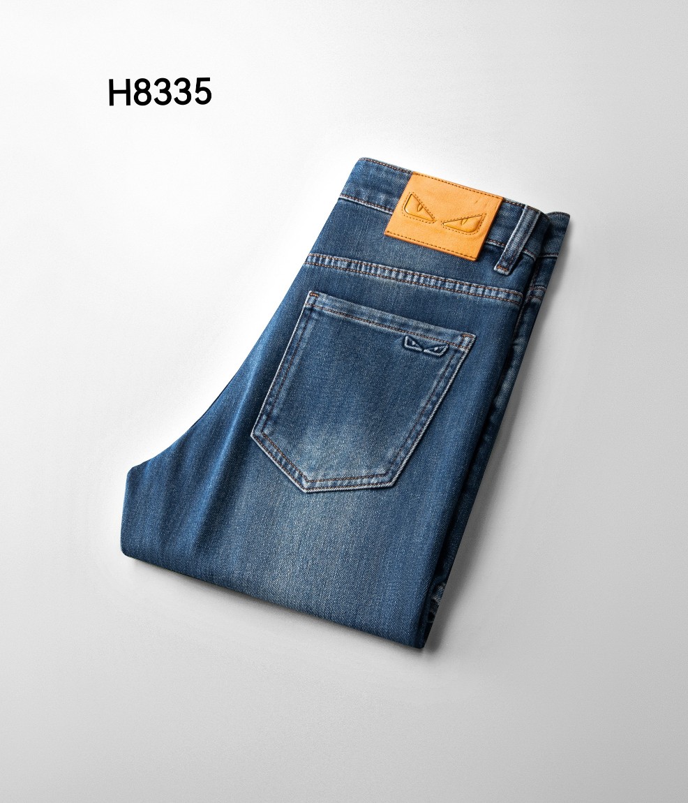 NO:127266,New models in spring and summer (new models); elastic denim fabric, soft, comfortable [strong][strong][seduction][seduction] Model number H8335 yards 30-40, straight cylinder, alexander wang19860909春夏新款（new models)；弹力牛仔面料,柔软,舒适[强][强][勾引][勾引] 款号H8335 码数30-40 版型直筒,,alexander wang,Men's clothing