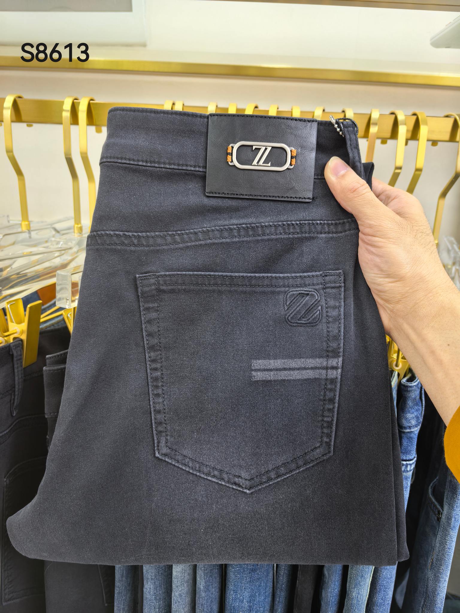 NO:127274,New for summer (new for summer); elastic high-end lyesel cotton fabric, soft and comfortable [hai][hai][celebration][fireworks][fireworks][fireworks][fireworks][fireworks][fireworks][fireworks]. S8613. 30-38. The style is slightly collapsed.,alexander wang19860909春夏新款（new for summer)；弹力高端莱赛尔棉面料,柔软舒适[發][發][庆祝][庆祝][烟花][烟花] 款号S8613 码数30-38 版型微垮,,alexander wang,Men's clothing