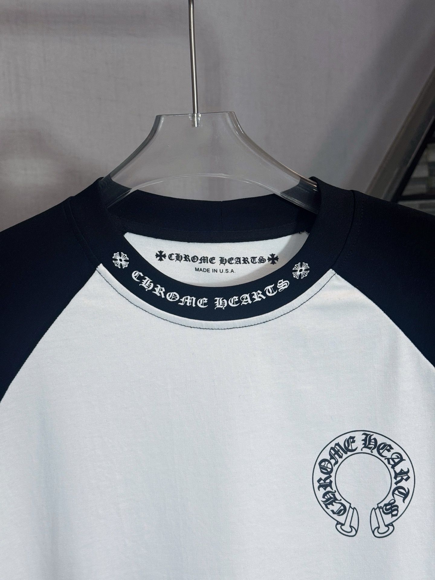 Chrome Hearts Camiseta de Manga Larga con Diseño en Contraste 5 i1756648431931 7565 0 3
