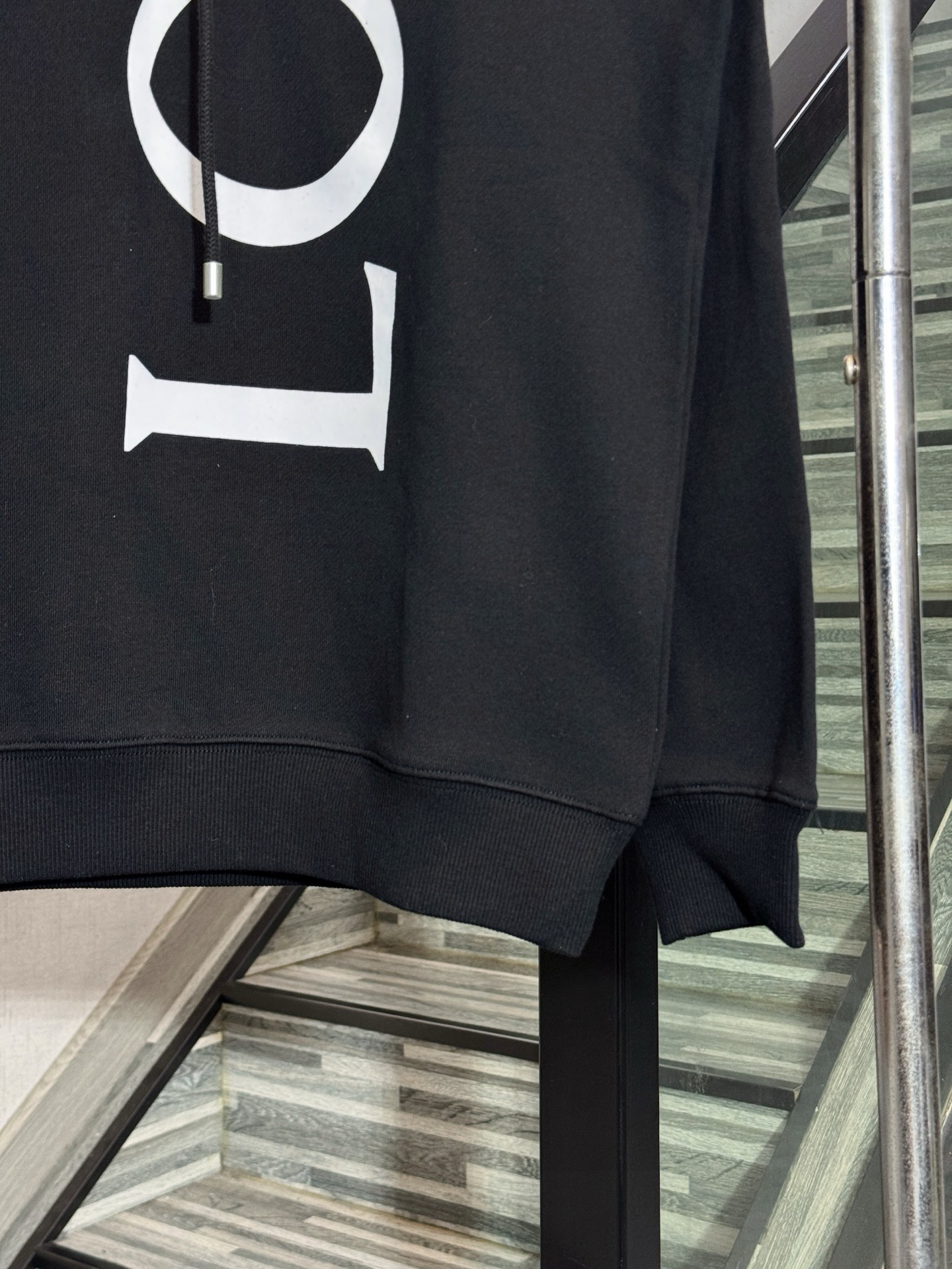 Loewe Sudadera con Capucha y Estampado de Logo Diagonal para Hombre y Mujer 7 i1756999824899 6154 0 4