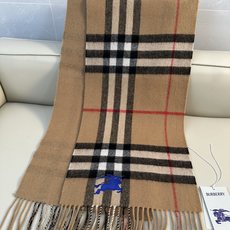 Burberry博柏利 双面蓝战马刺绣经典格纹羊绒围巾100%羊绒,手感软糯轻盈,保暖度优秀 约180×30cm,经典长 Burberry博柏利 双面蓝战马刺绣经典格纹羊绒围巾100%羊绒,手感软糯轻盈,保暖度优秀 约180×30cm,经典长