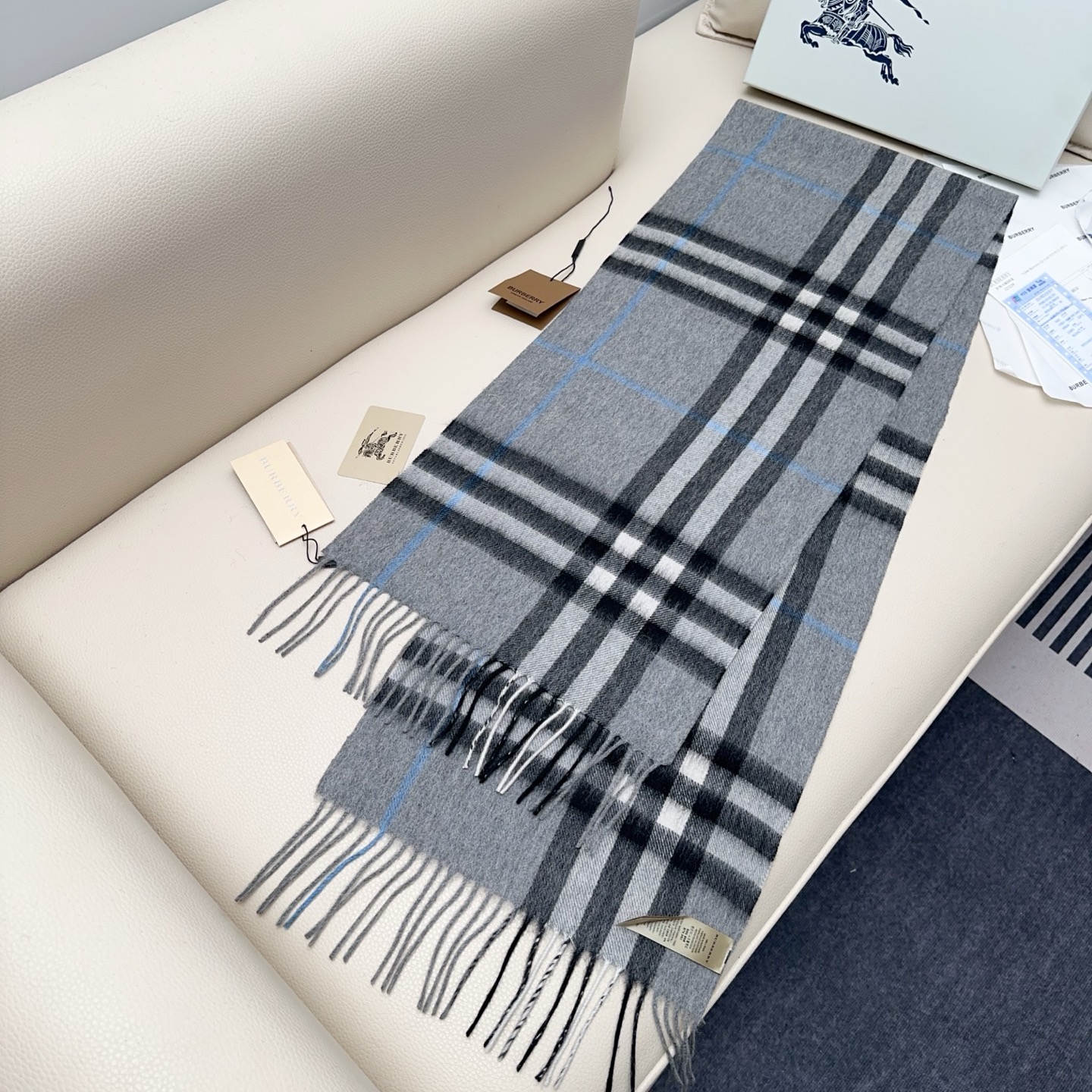 burberry scarf 𝐁𝐮𝐫𝐛𝐞𝐫𝐫𝐲 Classic plaid cashmere scarf — photo 6