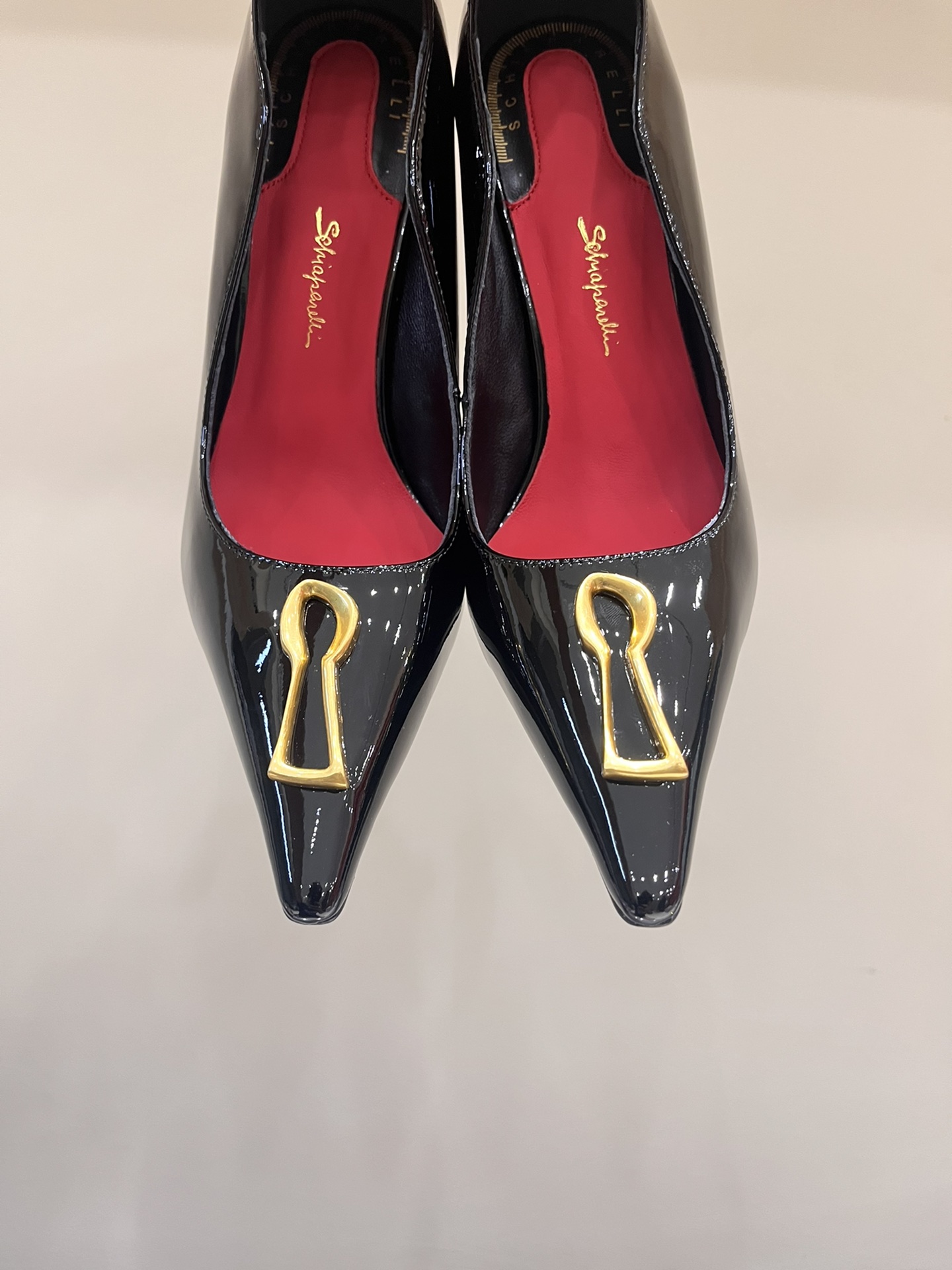 Top Edition 662: Forgotten Genius Designer Elsa Schiaparelli’s Luxurious Shoes - 图片 4