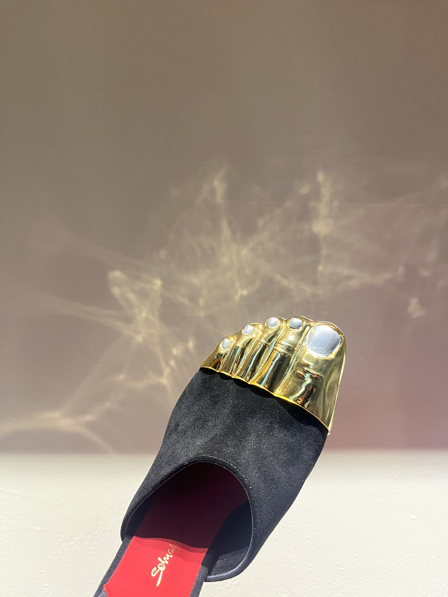Schiaparelli FW24: Golden Toe Heels, Real Gold and Silver, Luxury Fashion Show - 图片 7