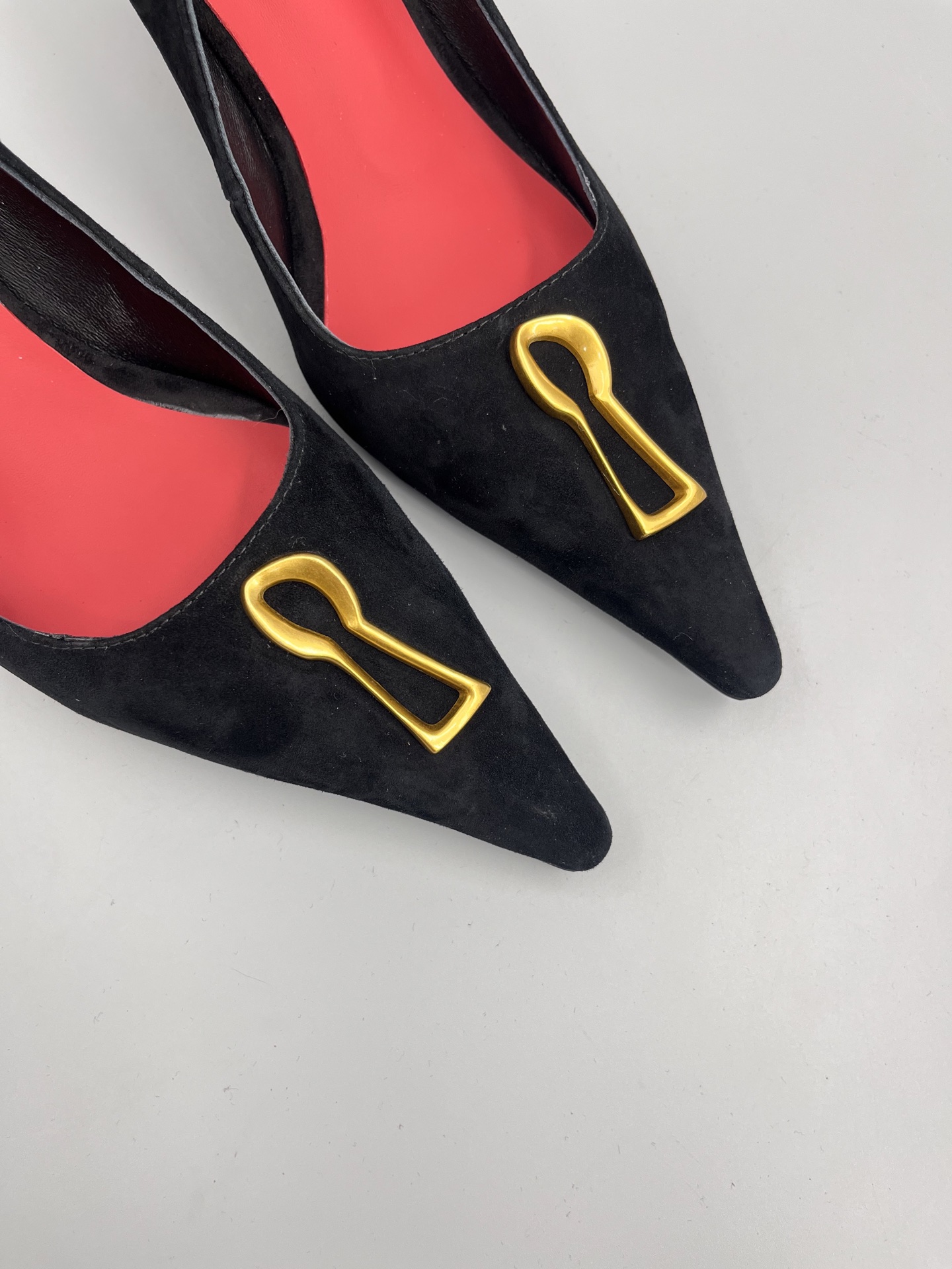 Master Designer Elsa Schiaparelli: Forgotten Genius Rivaling Chanel in 1930s Paris - 图片 7