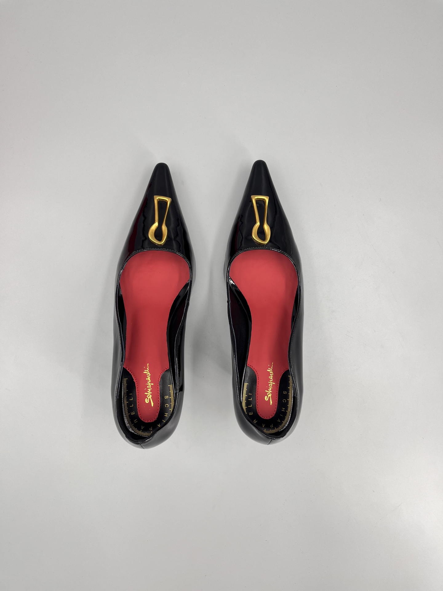 Genius Designer Elsa Schiaparelli: Forgotten Master of Fashion with Unique Shoe Collection - 图片 6