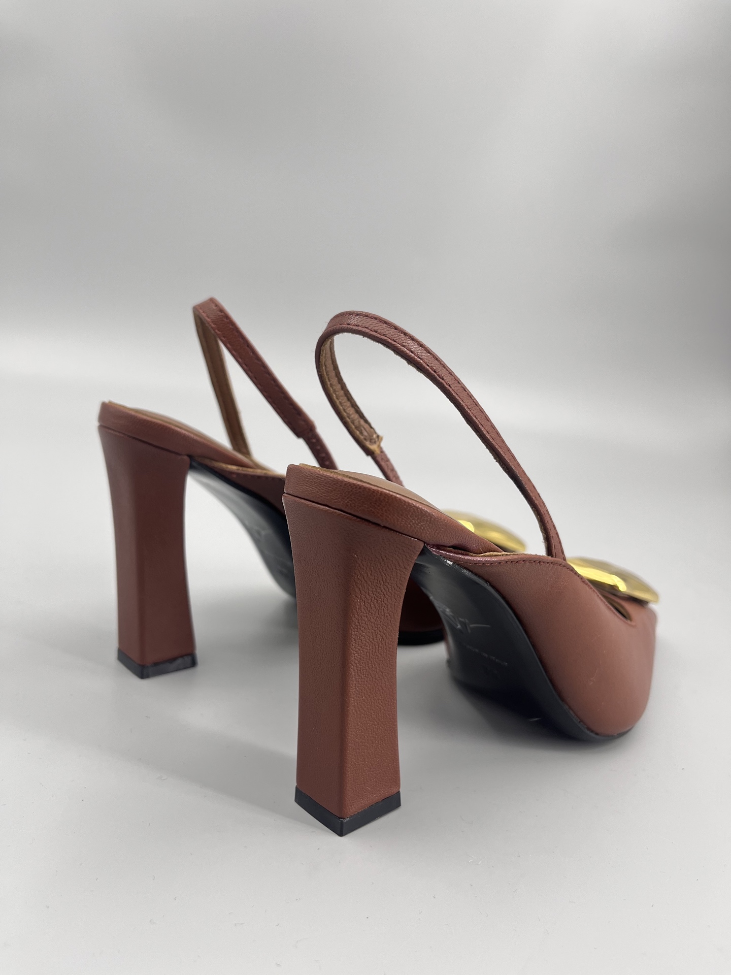 Giuseppe Zanotti Women’s High Heel Sandals: Italian Luxury for Every Occasion - 图片 8