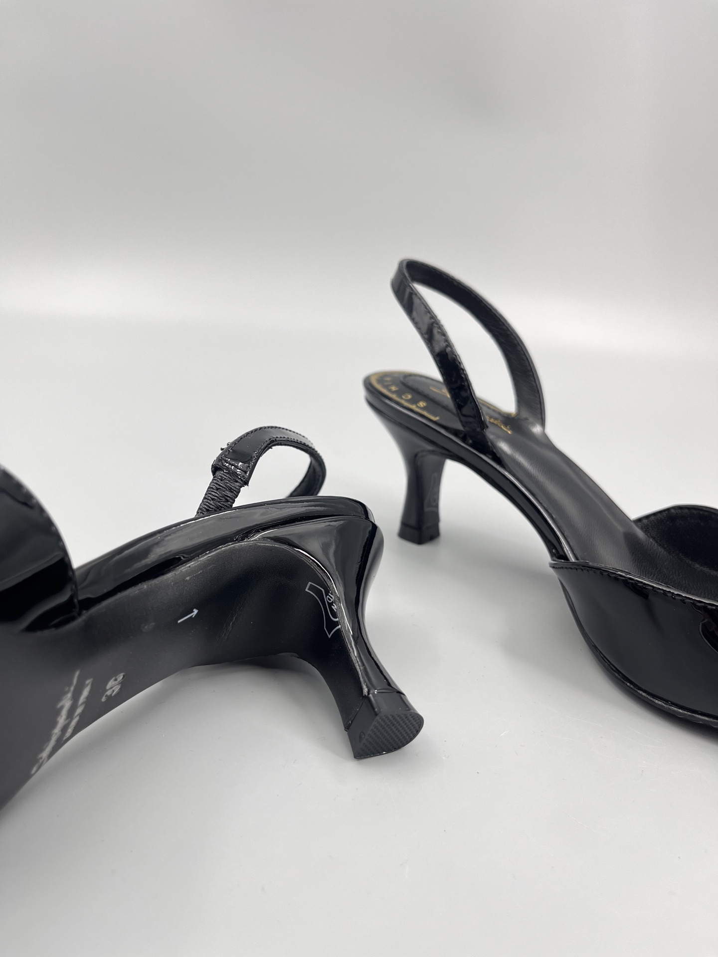 Top Edition: Elsa Schiaparelli – Genius Designer Forgotten by Public - 图片 8