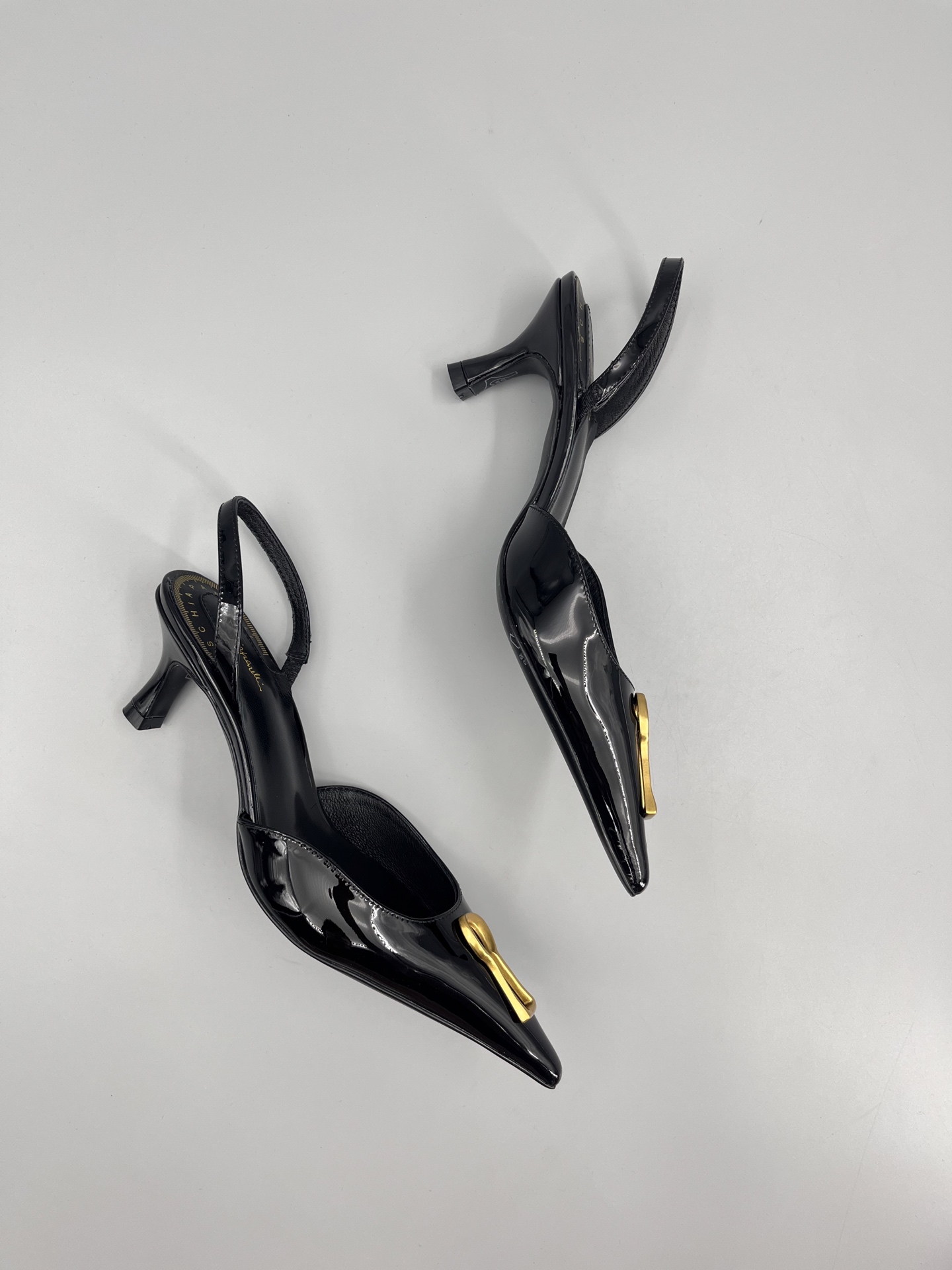 Top Edition: Elsa Schiaparelli – Genius Designer Forgotten by Public - 图片 6