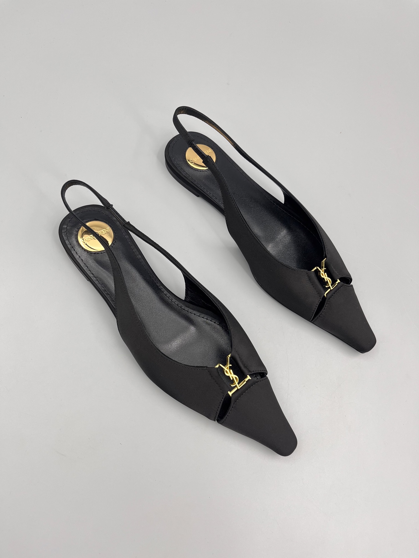 Saint Laurent’s Super Pointy Head Base Shoes: SLP’s Trendy Women’s Cow Skin Shoes - 图片 2
