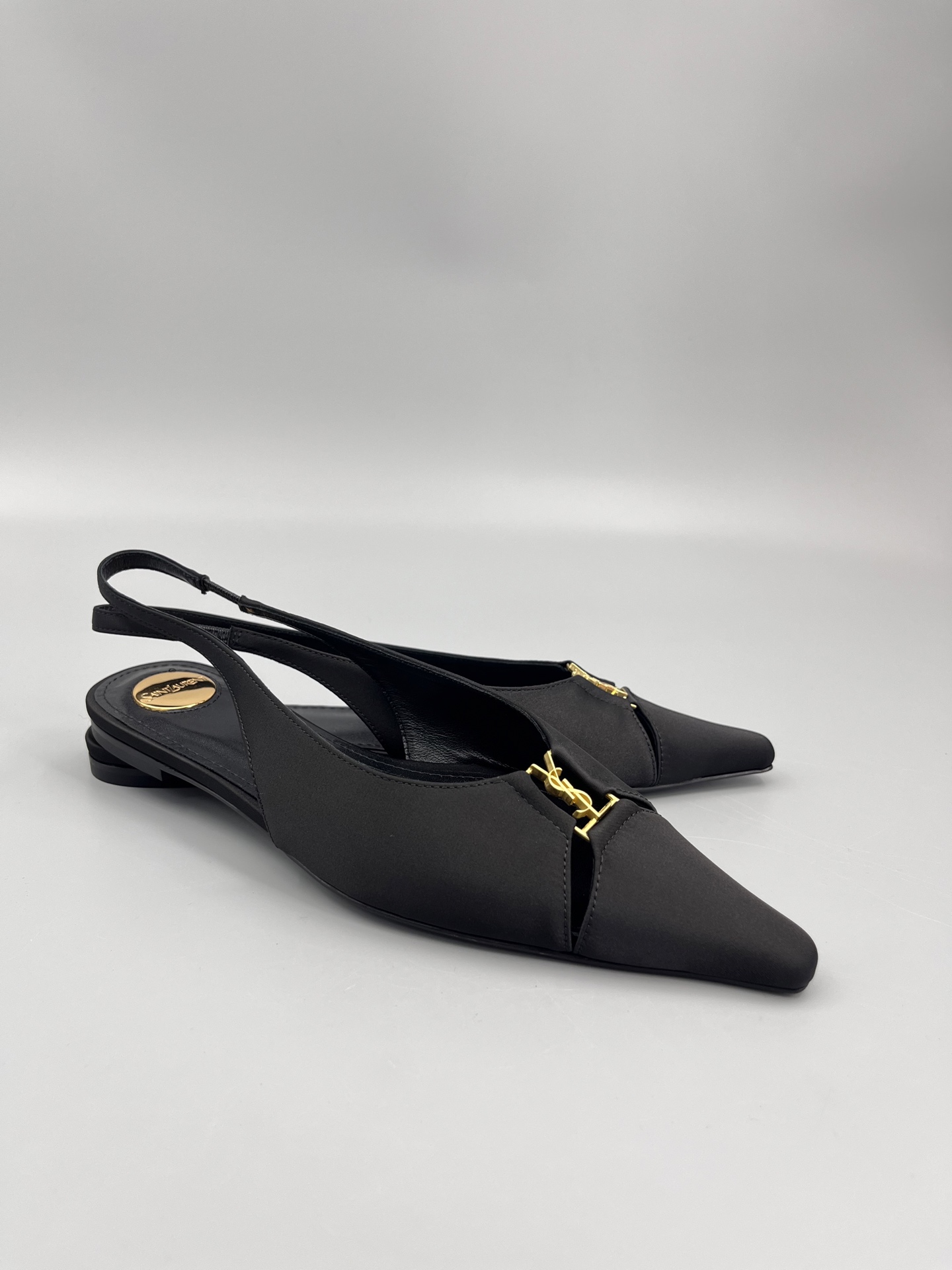 Saint Laurent’s Super Pointy Head Base Shoes: SLP’s Trendy Women’s Cow Skin Shoes - 图片 5