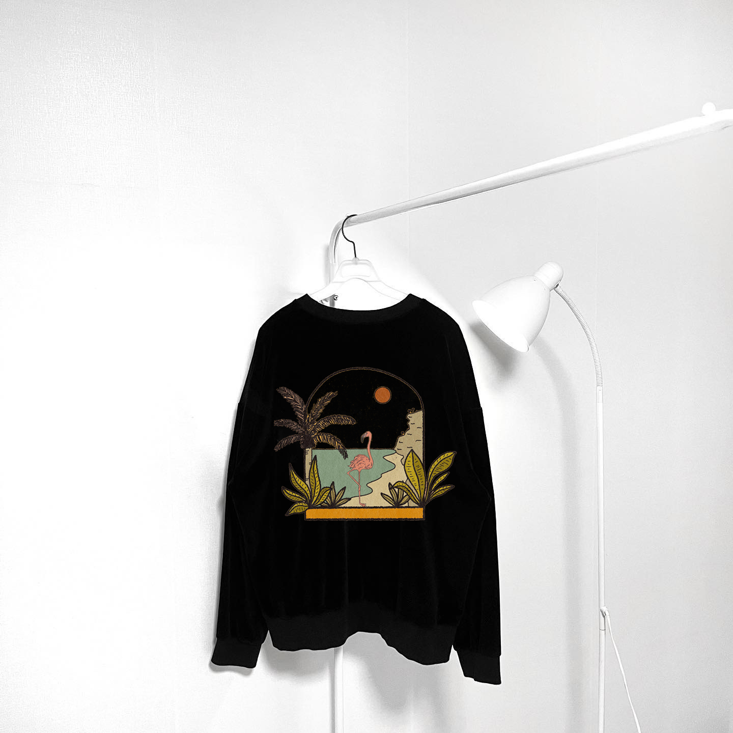 供货价:💰90 ♦️另有升级版本💰105
Mlb- ny 洋基队火烈鸟冬季加绒加厚圆领卫衣

【高端冬季加绒卫衣系列】
本款甄选530g银狐绒加厚面料 区别市场便宜货200g低廉单薄品质 软糯亲肤 超级保暖 不起球不褪色不变形 质量超级好，柔软的让你爱不释手，布料挺实，绝对厚实，打底单穿都是百搭，绝绝子百搭！

宽松版型，大厂做工，各个细节走线都做到了极致，完美。
全棉罗纹袖口和下摆，稳固贴合，冬季必备单品
细节到位！重工品质！真正品质好款


订制官网原版三标
品♦️另有升级版本到位 放心入手✅
            
Color：黑色/白色
Size：M/L/XL

                    胸围         肩宽       衣长
           M       120          60           70      
           L        125          62           72               
           XL      130         64           74  
              
           【注：手工测量 存在1～3 cm 误差】