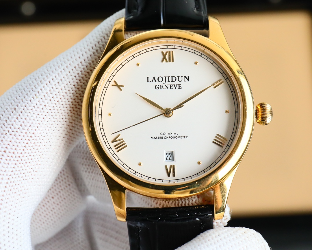 NO:389199,The latest hit, the men's watch, 'LAOJIDUN' adopts a unique dial design, and the more upscale and luxurious 'LaoGalton' is matched with. When you first meet, you will be looking forward to having it one day. If you wear it, you will be successful and you will be successful. You deserve it. Welcome to comment!  !  The movement is matched with the brand new imported Citizen (zero rework) size 40, mirror sapphire glass never scratched, material 316L stainless steel case, power reserve 48 hours, waterproof depth meters, Italian calf belt, original pin buckle!  ,,cowhide19860909最新爆款主推,劳茄顿【LAOJIDUN】男士腕表 采用独特的表盘设计 搭配而来的是更高档奢华的劳茄顿,初识劳茄顿必憧憬有朝一日能拥有它,戴上劳茄顿必顺风顺水必发达,你值得拥有,欢迎评鉴！！ 机芯搭配全新进口西铁城（零返修） 尺寸40,镜面蓝宝石玻璃永不刮花 材质316L精钢表壳 动力储存48小时 防水深度米,意大利小牛皮带,原装针扣！,,cowhide,Watch