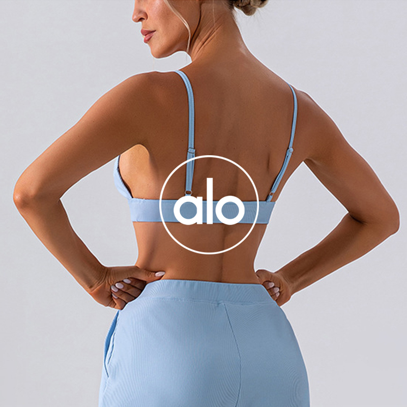 Alo sports bra studio beige yoga