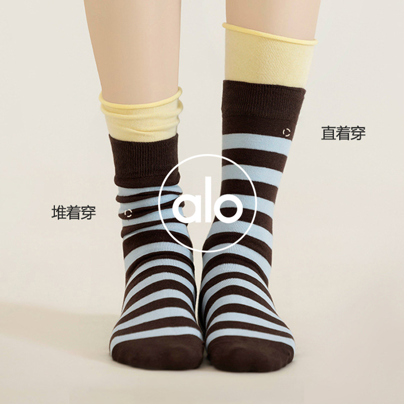 Alo accessories aloyoga Contrast Color Splicing Socks Medium Simple Socks Versatile Simple Pile
