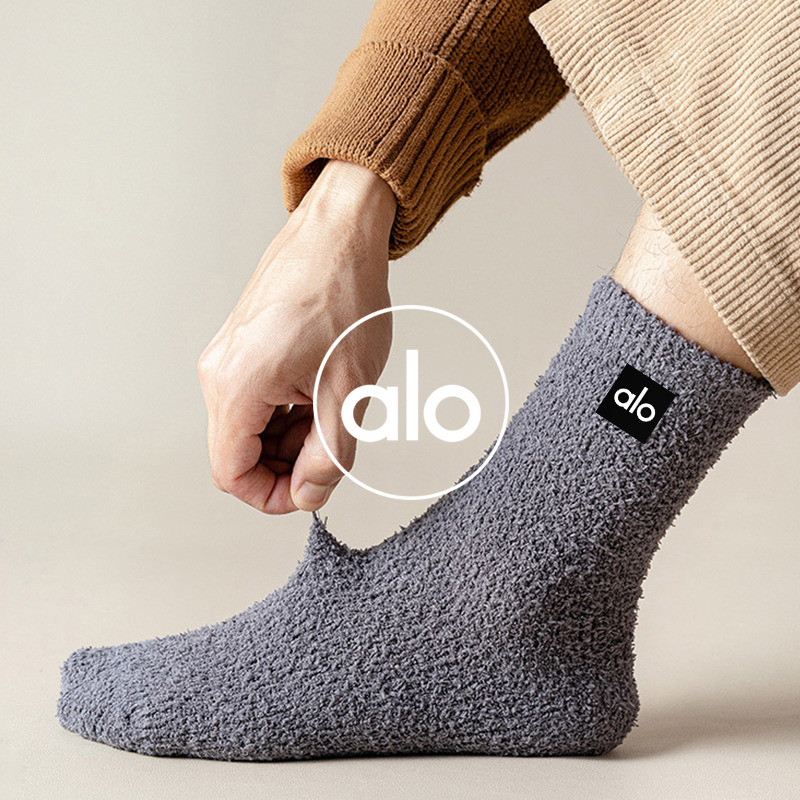 Alo accessories aloyoga coral velvet solid color long socks skin-friendly and warm sleep