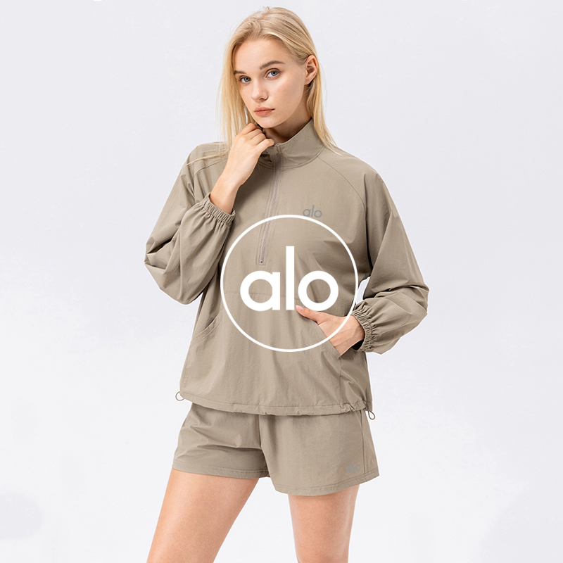 Alo shorts everyday light purple
