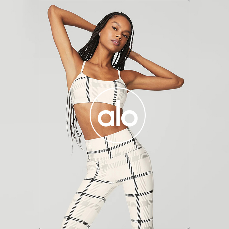 Alo sports bra yoga white and black