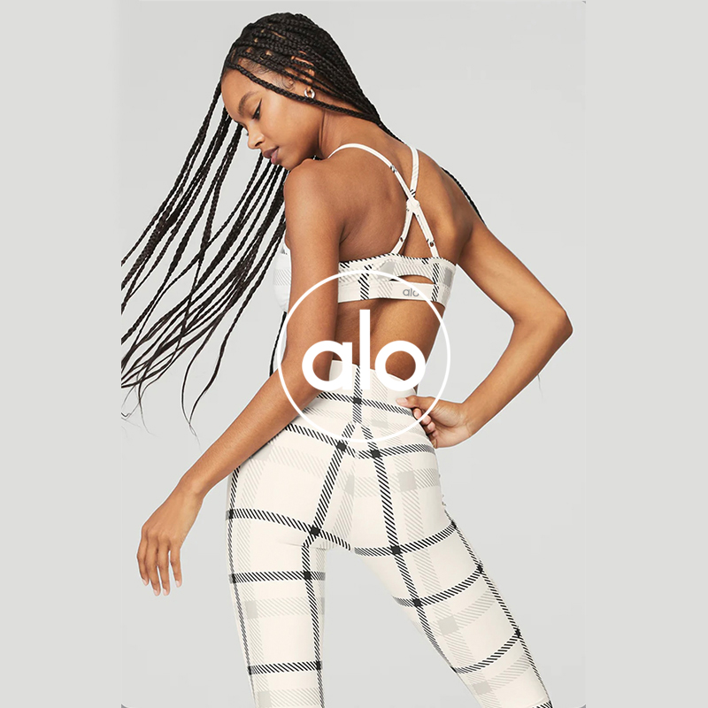 Alo sports bra yoga white and black
