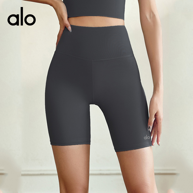 ALO YOGA💰68💎支持一件代发
aloyoga五分裤裸感蜜桃臀五分裤提臀高腰弹力紧身裤瑜伽短裤
【品牌】ALO 
【款号】DK05
【面料】聚酯纤维/氨纶
【颜色】豆沙粉，海岩灰，灰湖蓝，酱茄紫，卡其色，可可色，枪灰色，香鲸蓝，星耀黑
【尺码】S，M，L，XL，XXL

 专柜同款品质，厂家直销，货源充足，售后保障