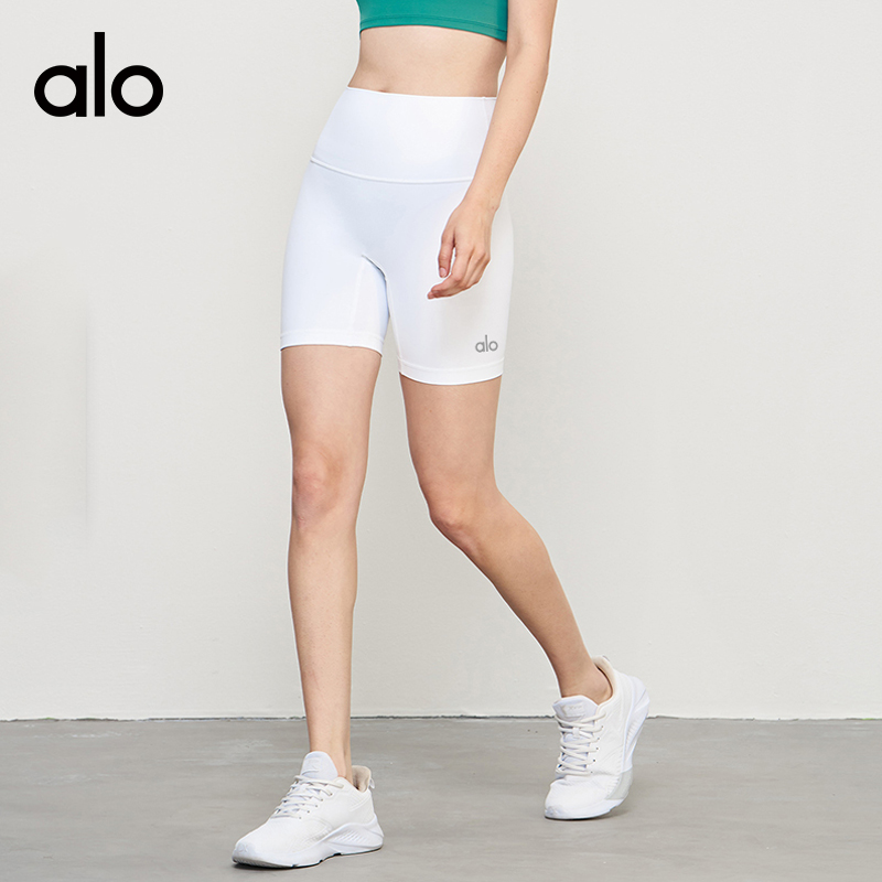ALO YOGA  💰68💎支持一件代发
aloyoga短裤高腰瑜伽裤显瘦骑行三分裤提臀无痕健身短裤
【品牌】ALO 
【款号】DK1409
【面料】锦纶/氨纶
【颜色】BABY蓝，白色，板栗色，黑色，可可色，兰花盛开，蓝柳，青绿色，水洗黄，维生素粉，犀牛灰，紫色灰
【尺码】4，6，8，10
 专柜同款品质，厂家直销，货源充足，售后保障