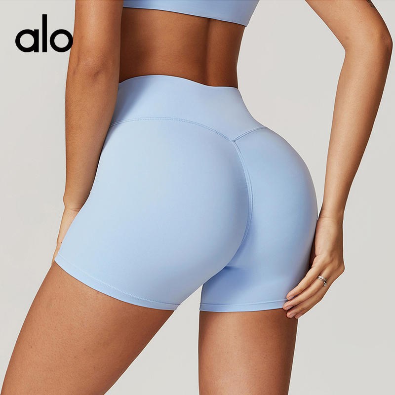 ALO YOGA💰78💎支持一件代发
aloyoga裸感紧身瑜伽短裤外穿运动裤交叉高腰健身短裤
【品牌】ALO 
【款号】DDK8799
【面料】氨纶/锦纶
【颜色】高级黑，蓝灰色，奶油杏，浅咖啡，天空蓝
【尺码】S，M，L，XL
 专柜同款品质，厂家直销，货源充足，售后保障